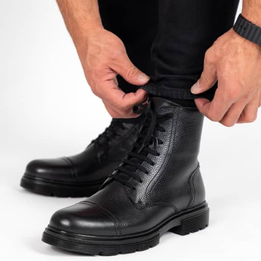 نیم بوت مردانه مناسب بارندگی؛ چه ویژگی‌هایی باید داشته باشد؟